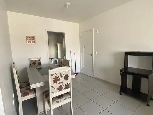Apartamento 2 quartos e 1 banheiro, à venda, no bairro Areias em Tijucas