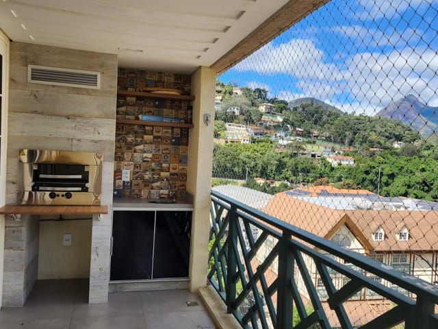 Apartamento à venda, no bairro Itaipava em Petrópolis