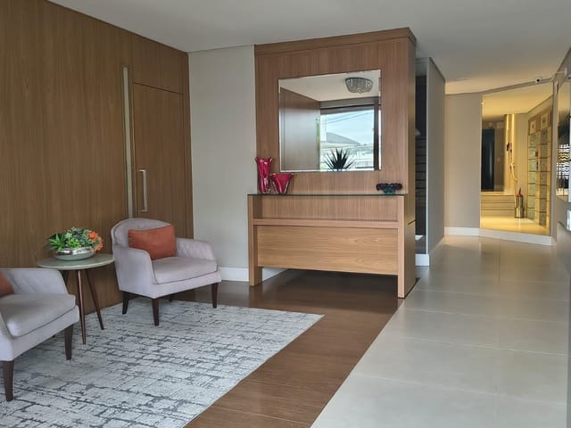 Apartamento 3 quartos e 2 banheiros, para alugar, no bairro Bom Abrigo em Florianópolis
