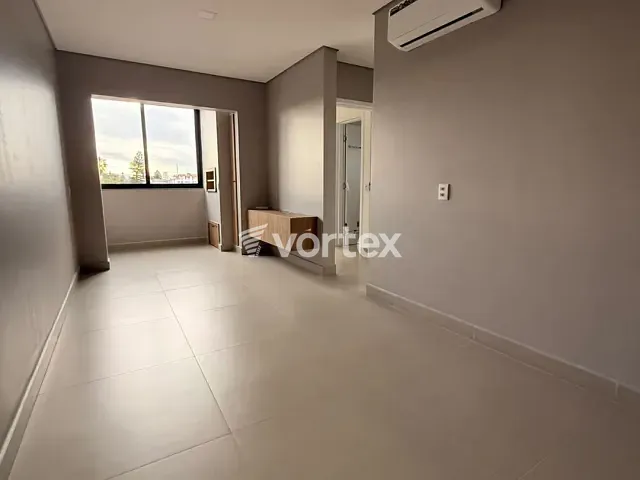 Apartamento 2 quartos e 2 banheiros, para alugar, no bairro Santana em Uruguaiana