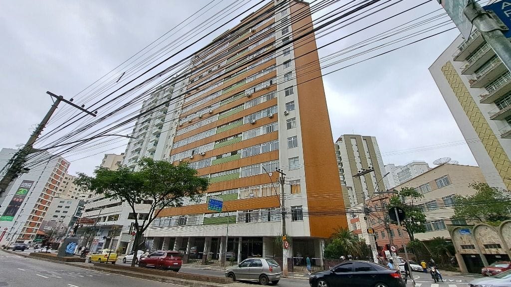 Apartamento à Venda em Centro