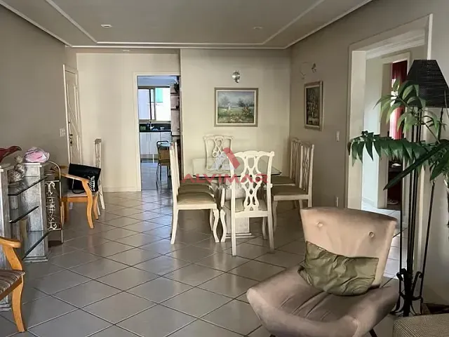 Apartamento 3 quartos e 1 banheiro, à venda, no bairro Centro em Cabo Frio