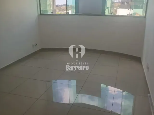 Apartamento 3 quartos e 2 banheiros, à venda ou para alugar, no bairro Barreiro em Belo Horizonte