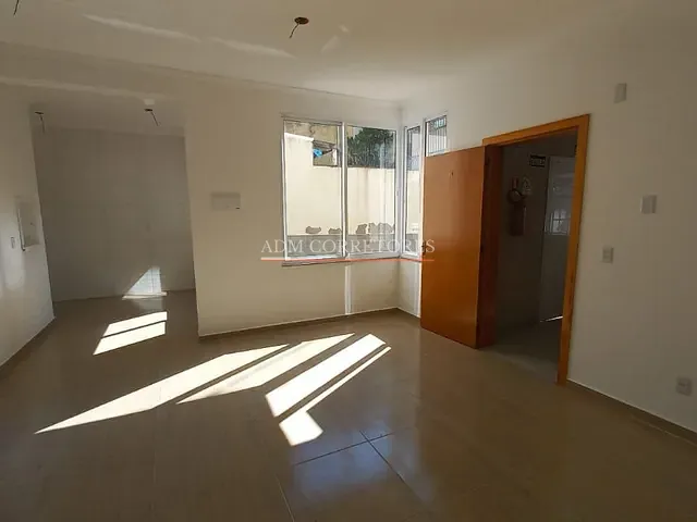 Apartamento com 67m² 2 quartos e 1 banheiro, à venda, no bairro Vila Cachoeirinha em Cachoeirinha