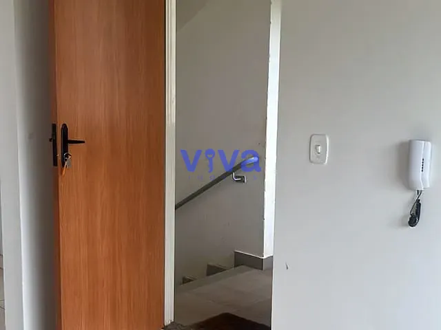 Apartamento 2 quartos e 2 banheiros, para alugar, no bairro Independência - 1º Complemento Setor das Mansões em Aparecida de Goiânia