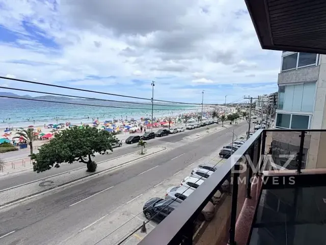 Apartamento com 160m² 4 quartos e 4 banheiros, à venda ou para alugar, no bairro Passagem em Cabo Frio