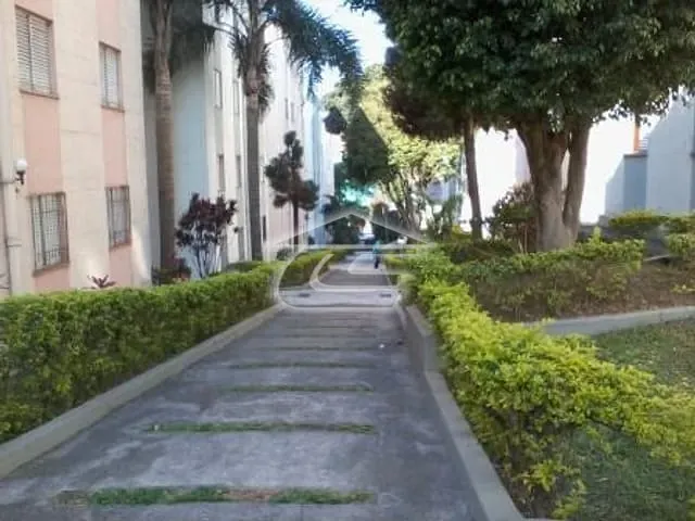 Apartamento 2 quartos e 1 banheiro, à venda, no bairro Vila Carmosina em São Paulo