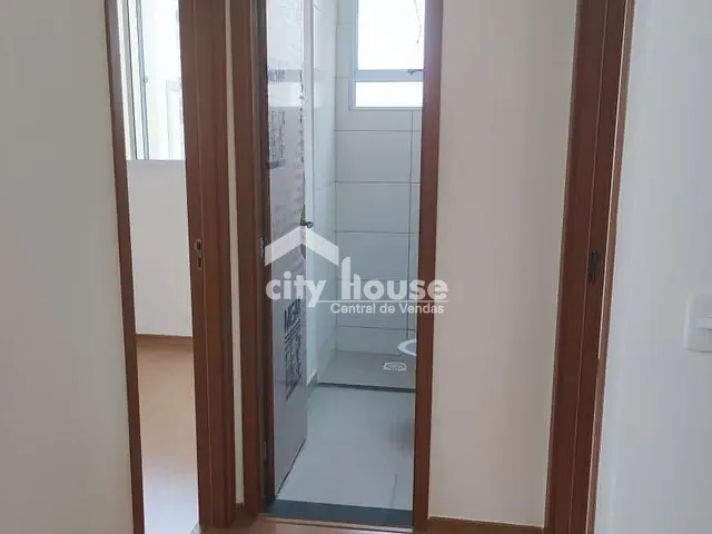 Apartamento 2 quartos e 1 banheiro, à venda, no bairro Nossa Senhora da Penha em Vila Velha
