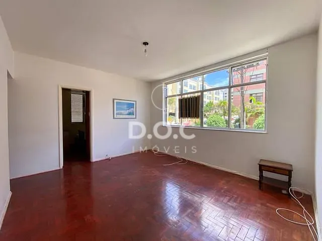 Apartamento 3 quartos e 2 banheiros, à venda, no bairro Alto em Teresópolis