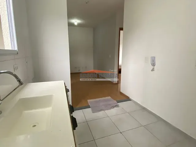 Apartamento 2 quartos e 1 banheiro, para alugar, no bairro Caguassu em Sorocaba