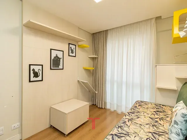 Apartamento com 153m² 2 quartos e 3 banheiros, à venda, no bairro Cristo Rei em Curitiba