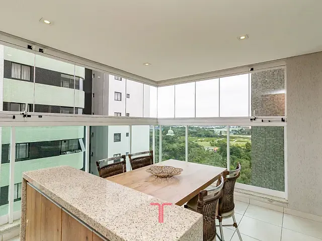 Apartamento com 153m² 2 quartos e 3 banheiros, à venda, no bairro Cristo Rei em Curitiba