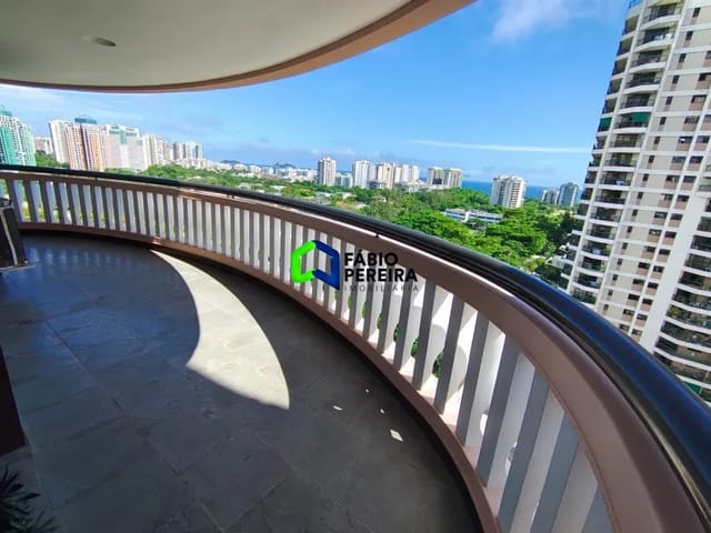 Apartamento com 145m² 3 quartos e 2 banheiros, à venda, no bairro Barra da Tijuca em Rio de Janeiro