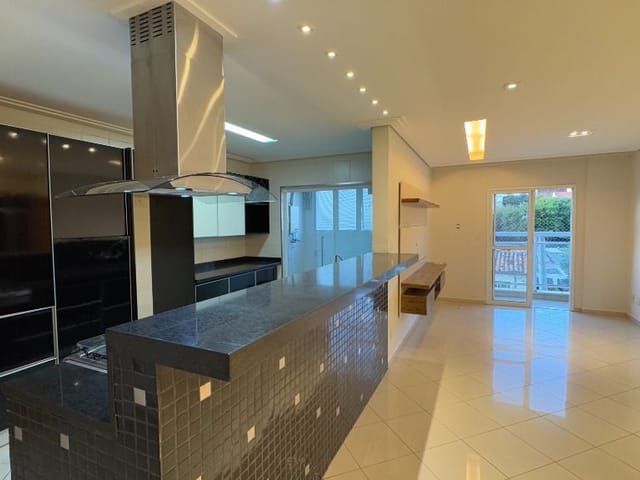 Apartamento 3 quartos e 4 banheiros, à venda, no bairro Jardim Faculdade em Sorocaba