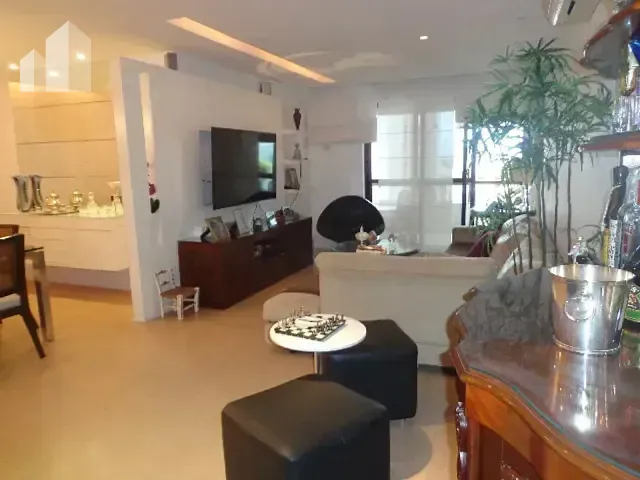Apartamento 4 quartos e 3 banheiros, à venda, no bairro Centro em Nova Iguaçu