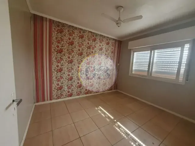 Apartamento 2 quartos e 1 banheiro, à venda, no bairro Fragata em Pelotas