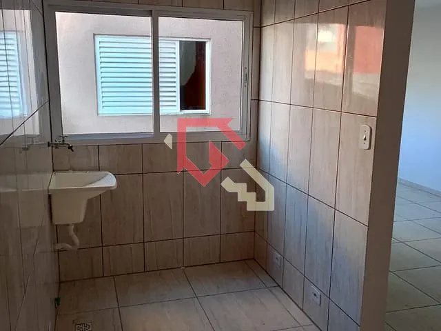 Apartamento com 62m² 2 quartos e 2 banheiros, para alugar, no bairro Parque São Vicente em Mauá