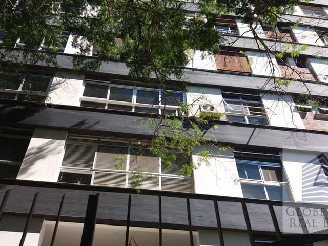 Apartamento 3 quartos e 2 banheiros, à venda, no bairro Jardim Europa em São Paulo