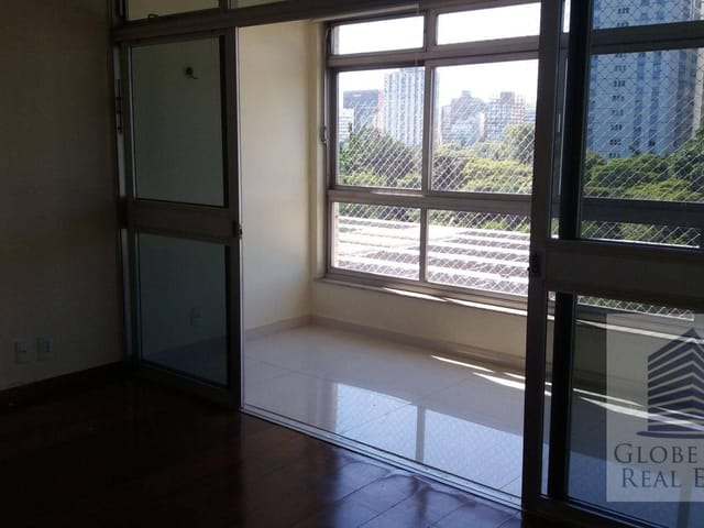 Apartamento 3 quartos e 2 banheiros, à venda, no bairro Jardim Europa em São Paulo