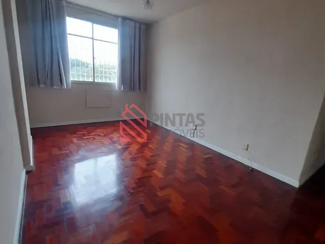 Apartamento 2 quartos e 1 banheiro, para alugar, no bairro São Domingos em Niterói