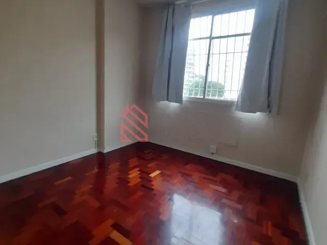 Apartamento 2 quartos e 1 banheiro, para alugar, no bairro São Domingos em Niterói