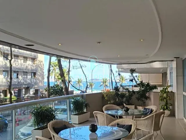 Apartamento com 363m² 5 quartos e 3 banheiros, à venda ou para alugar, no bairro Leblon em Rio de Janeiro
