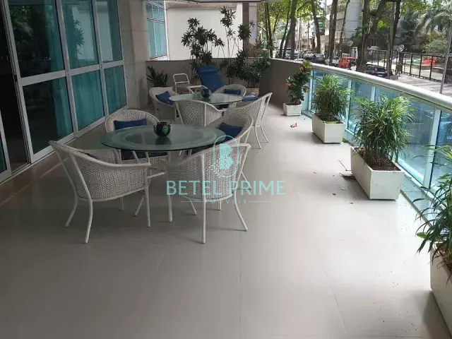 Apartamento com 363m² 5 quartos e 3 banheiros, à venda ou para alugar, no bairro Leblon em Rio de Janeiro