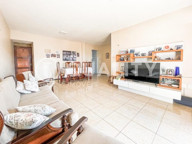 Apartamento 4 quartos e 3 banheiros, à venda, no bairro Parquelândia em Fortaleza