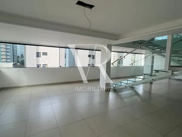 Apartamento 5 quartos e 2 banheiros, à venda, no bairro Cabo Branco em João Pessoa