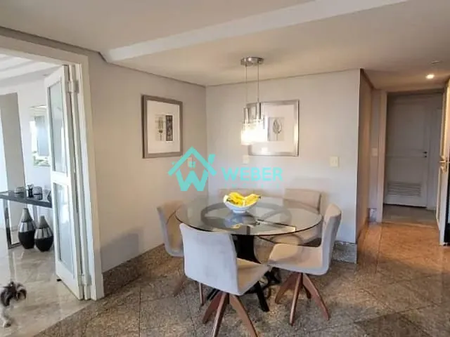 Apartamento com 388m² 3 quartos e 2 banheiros, para alugar, no bairro Centro em Novo Hamburgo