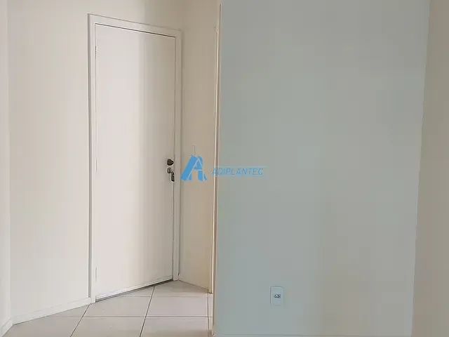 Apartamento com 67m² 3 quartos e 2 banheiros, à venda ou para alugar, no bairro Jacarepaguá em Rio de Janeiro