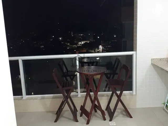 Apartamento 2 quartos e 1 banheiro, à venda, no bairro Centro em Bertioga