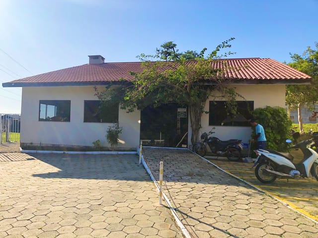Apartamento com 54m² 2 quartos e 1 banheiro, à venda, no bairro Espinheiros em Itajaí