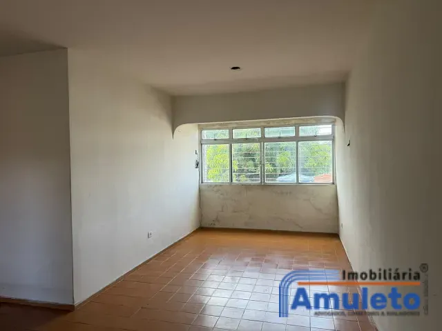 Apartamento 3 quartos e 2 banheiros, para alugar, no bairro Campo Grande em Recife