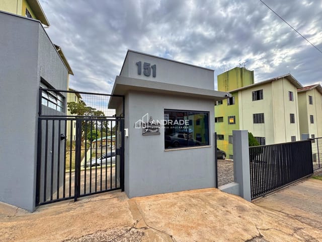 Apartamento com 58m² 3 quartos e 1 banheiro, para alugar, no bairro Loteamento Residencial Villágio Di Roma em Apucarana
