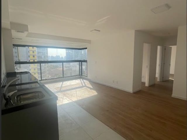 Apartamento 3 quartos e 2 banheiros, à venda ou para alugar, no bairro Vila Assunção em Santo André