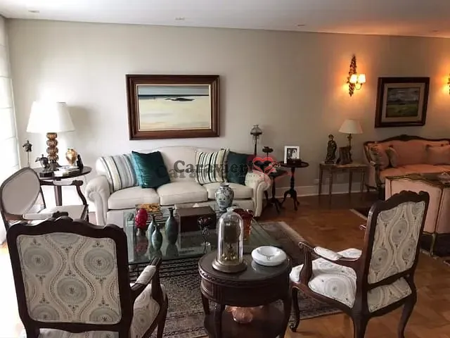 Apartamento 4 quartos e 3 banheiros, à venda, no bairro Higienópolis em São Paulo