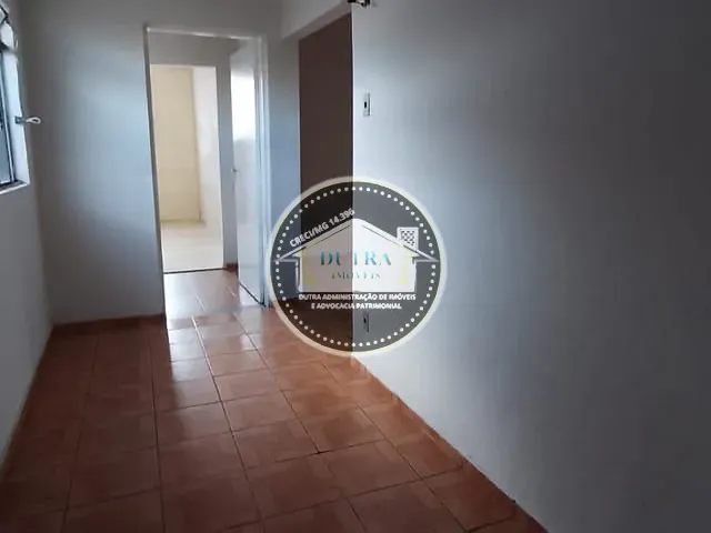 Apartamento 2 quartos e 1 banheiro, para alugar, no bairro Santa Luzia em Juiz de Fora