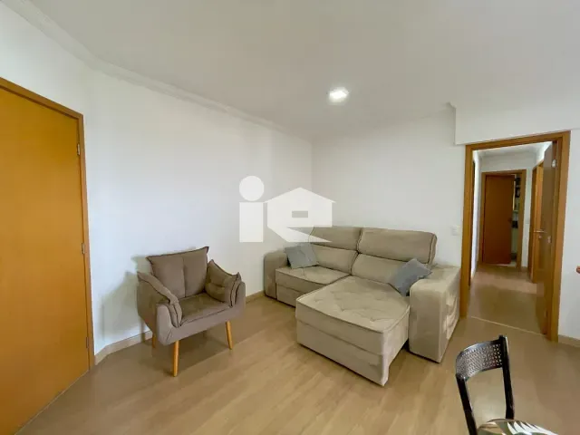 Apartamento com 114m² 3 quartos e 1 banheiro, à venda, no bairro Centro em Rolândia