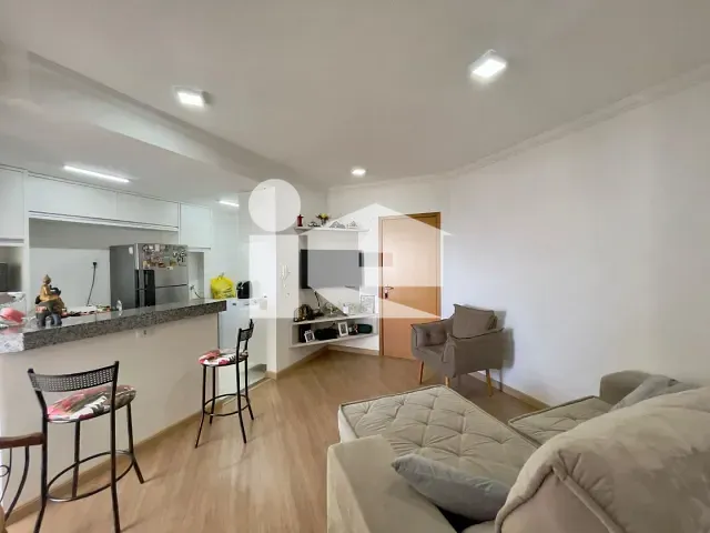 Apartamento com 114m² 3 quartos e 1 banheiro, à venda, no bairro Centro em Rolândia