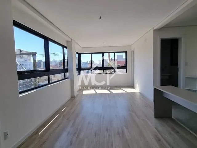 Apartamento 1 quarto e 1 banheiro, à venda, no bairro Centro em Pelotas