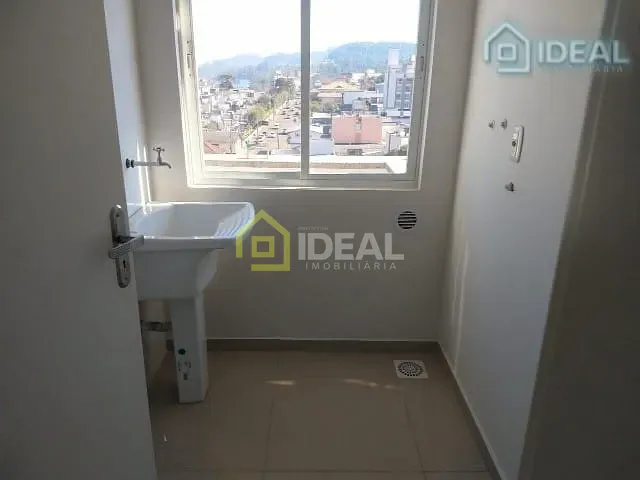 Apartamento 3 quartos e 2 banheiros, à venda, no bairro Centro em Concórdia