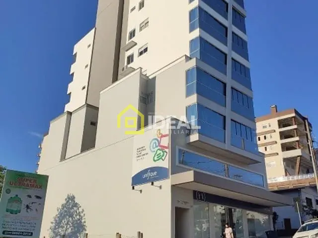 Apartamento 3 quartos e 2 banheiros, à venda, no bairro Centro em Concórdia