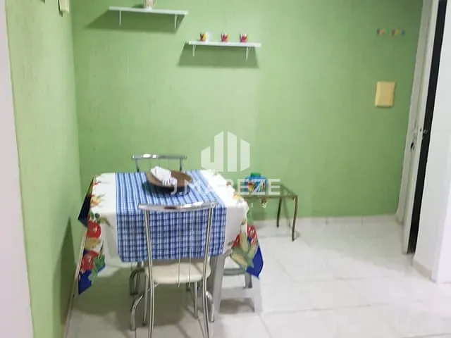 Apartamento com 58m² 2 quartos e 1 banheiro, para alugar, no bairro Jardim Aeroporto em Apucarana