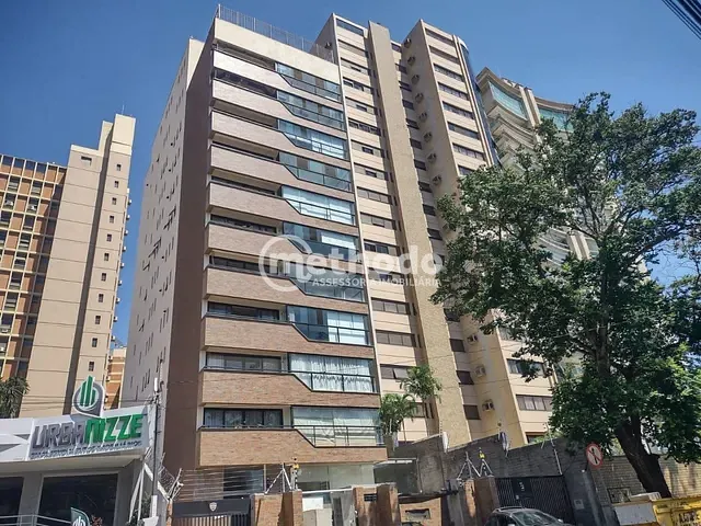 Apartamento com 230m² 3 quartos e 5 banheiros, à venda, no bairro Cambuí em Campinas