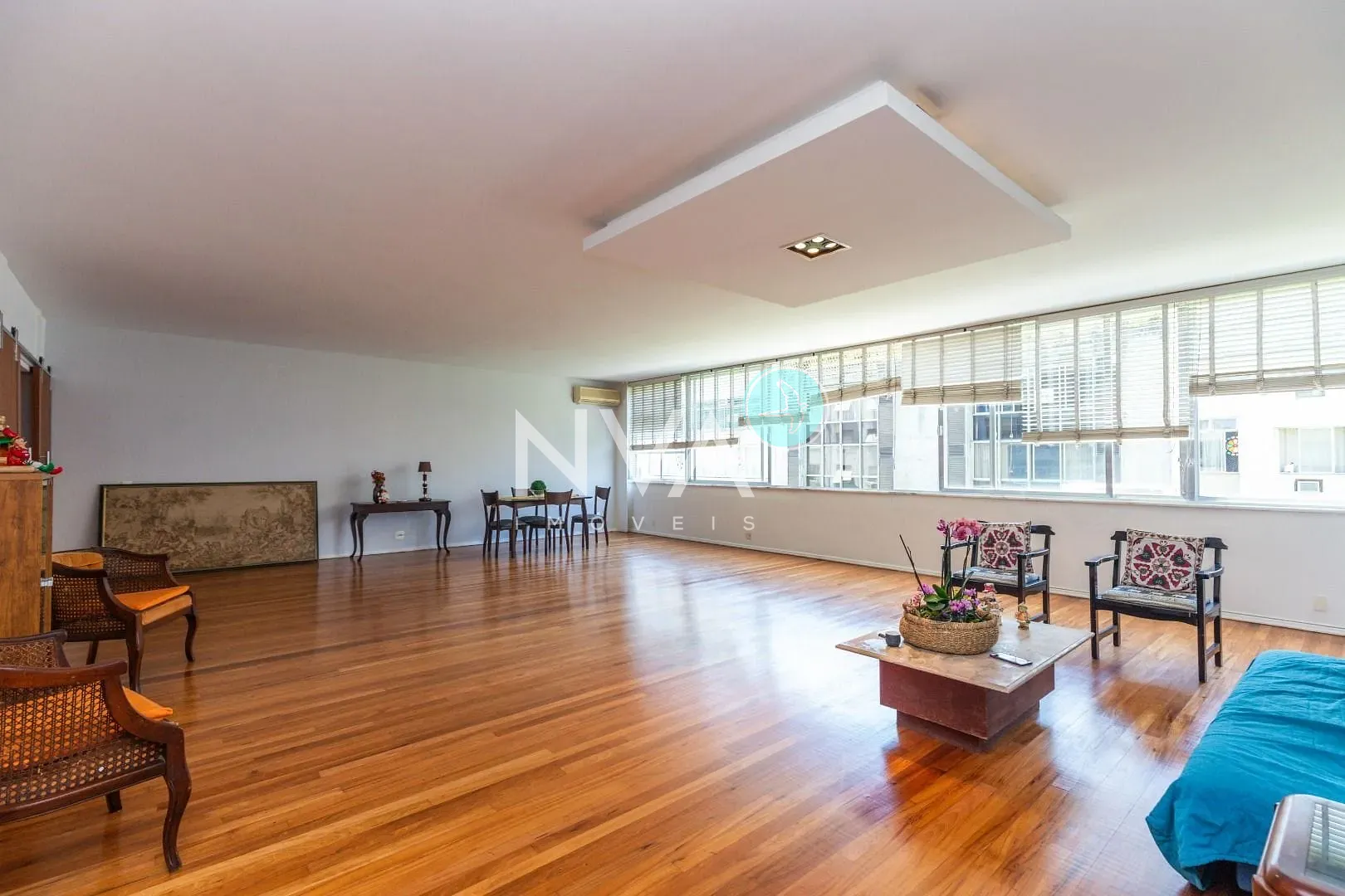 Apartamento, 4 quartos, 210 m² - Foto 1