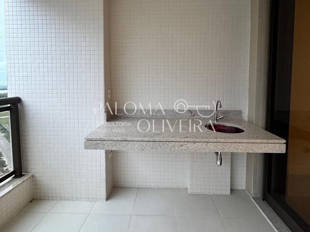 Apartamento 2 quartos e 2 banheiros, para alugar, no bairro Barra Olímpica em Rio de Janeiro