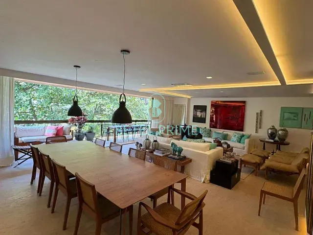 Apartamento com 321m² 4 quartos e 3 banheiros, à venda, no bairro Leblon em Rio de Janeiro