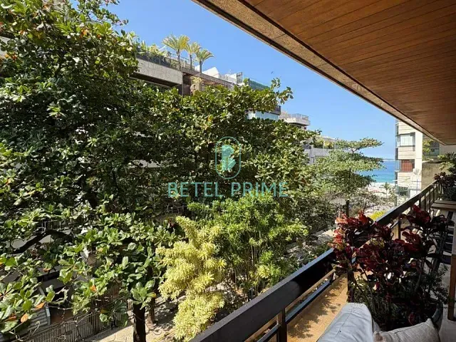 Apartamento com 321m² 4 quartos e 3 banheiros, à venda, no bairro Leblon em Rio de Janeiro