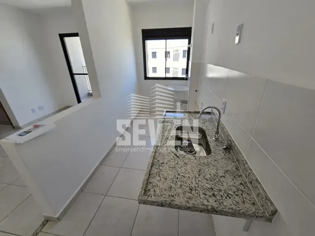 Apartamento com 50m² 2 quartos e 2 banheiros, à venda, no bairro Parque Residencial das Camélias em Bauru